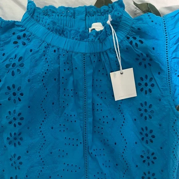 Blue Eyelet Lace Cotton Blouse - Picture 2 of 9